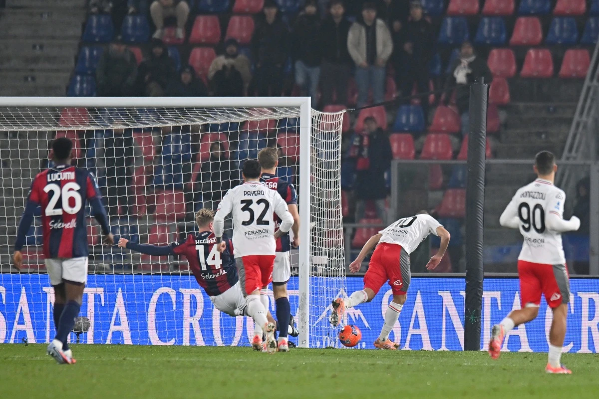 Jamie Vardy Magic: First Serie A Brace Halts Bologna's Rise